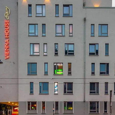 Vienna House Easy By Wyndham 3*