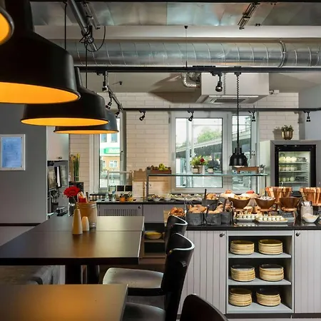 Vienna House Easy By Wyndham Ξενοδοχείο 3*