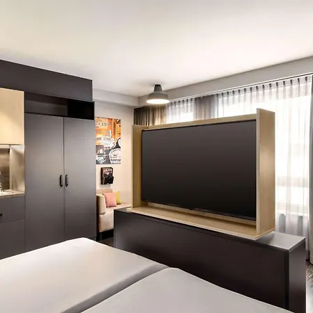 Vienna House Easy By Wyndham Hotel 3*