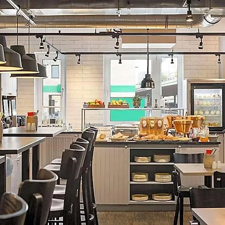 Vienna House Easy By Wyndham 3*