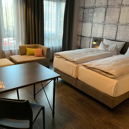 Vienna House Easy By Wyndham 3*