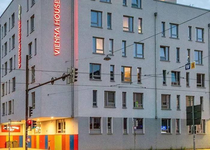 Vienna House Easy By Wyndham 酒店 3*