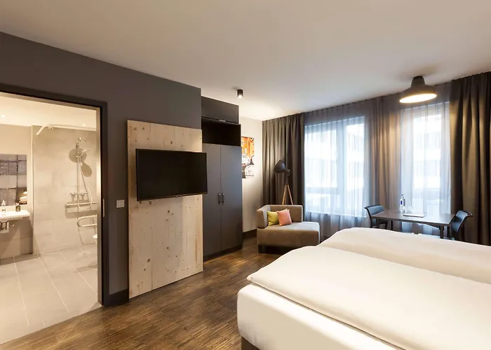 Vienna House Easy By Wyndham 3*