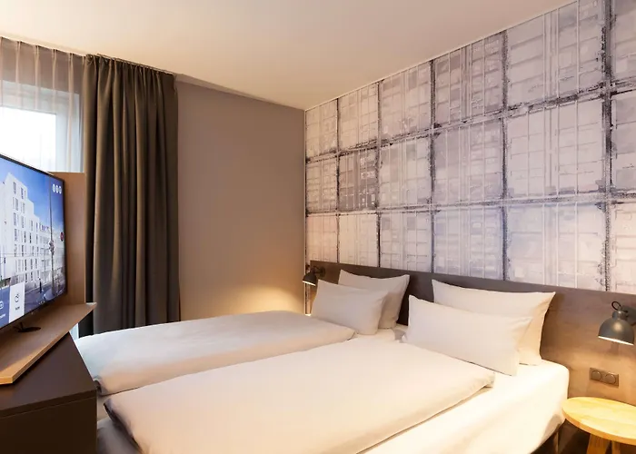 Vienna House Easy By Wyndham Готель